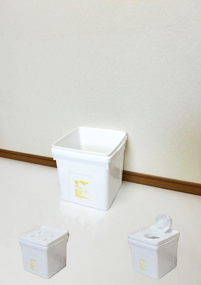 白いプラスチック容器